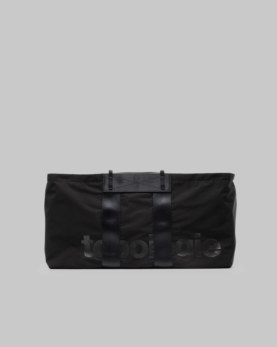 SummitDuffleLargeBlack_packsho