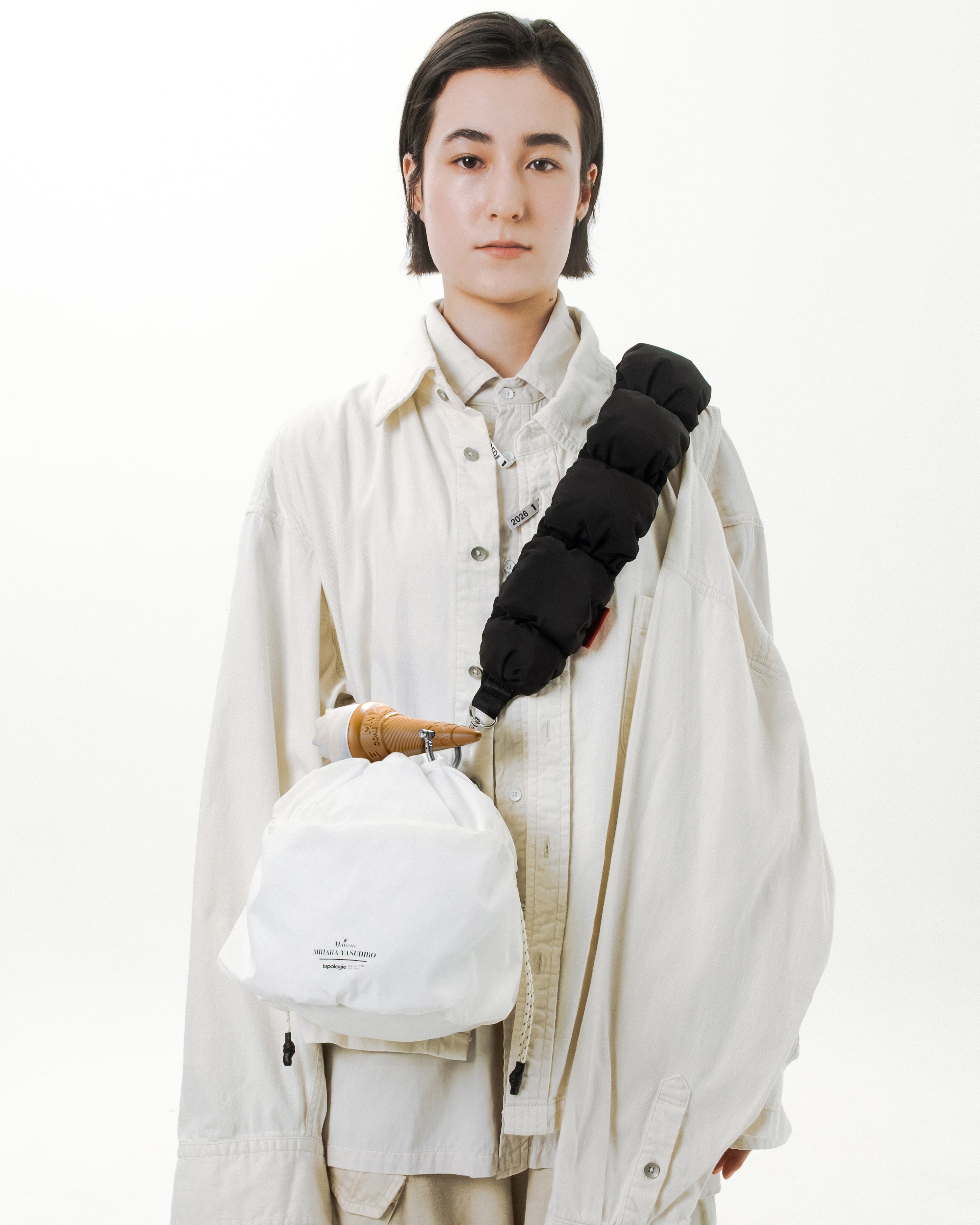 Topologie x Maison MIHARA YASUHIRO Puffer Strap – Topologie EU