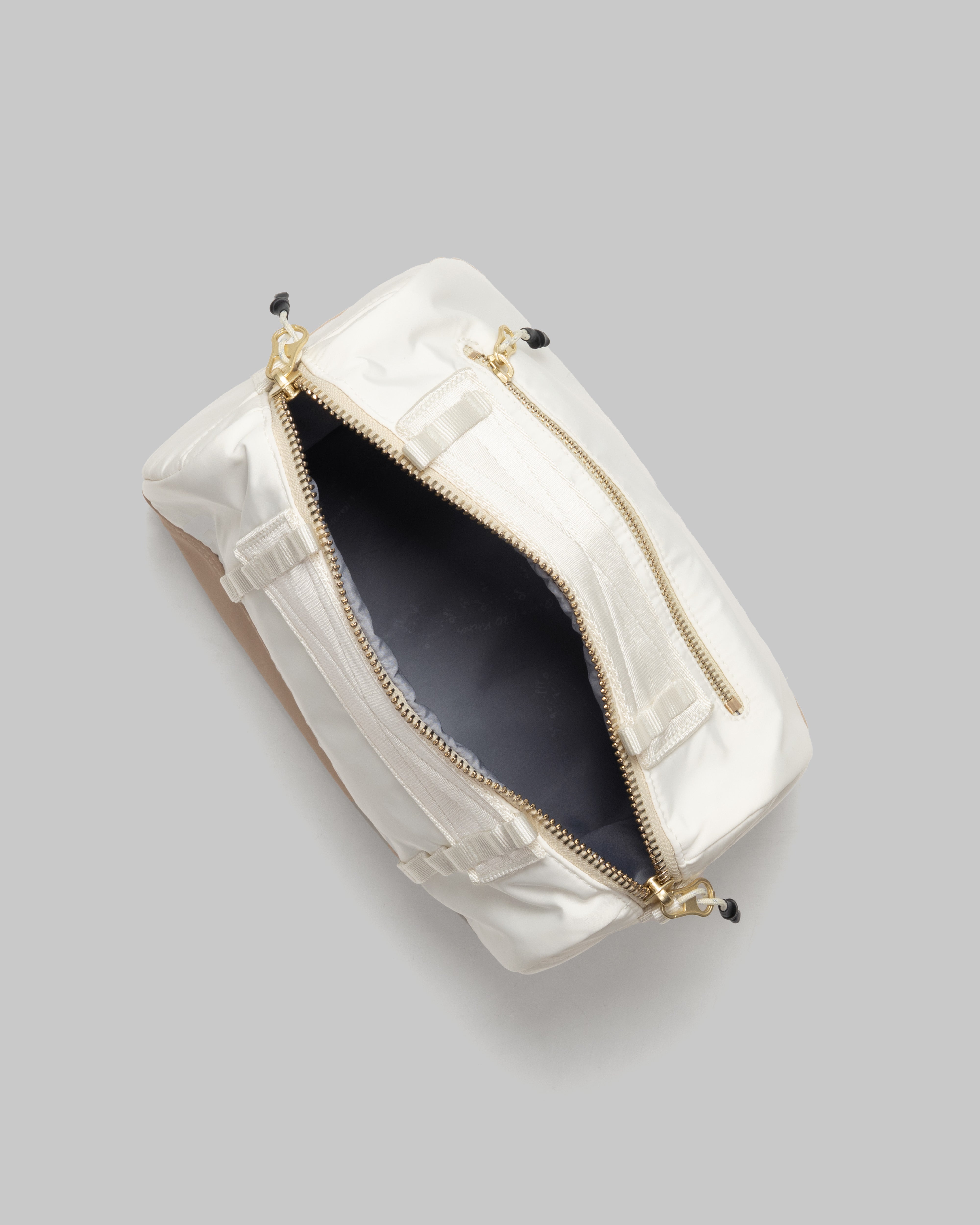 Boston Bag Medium – Topologie EU