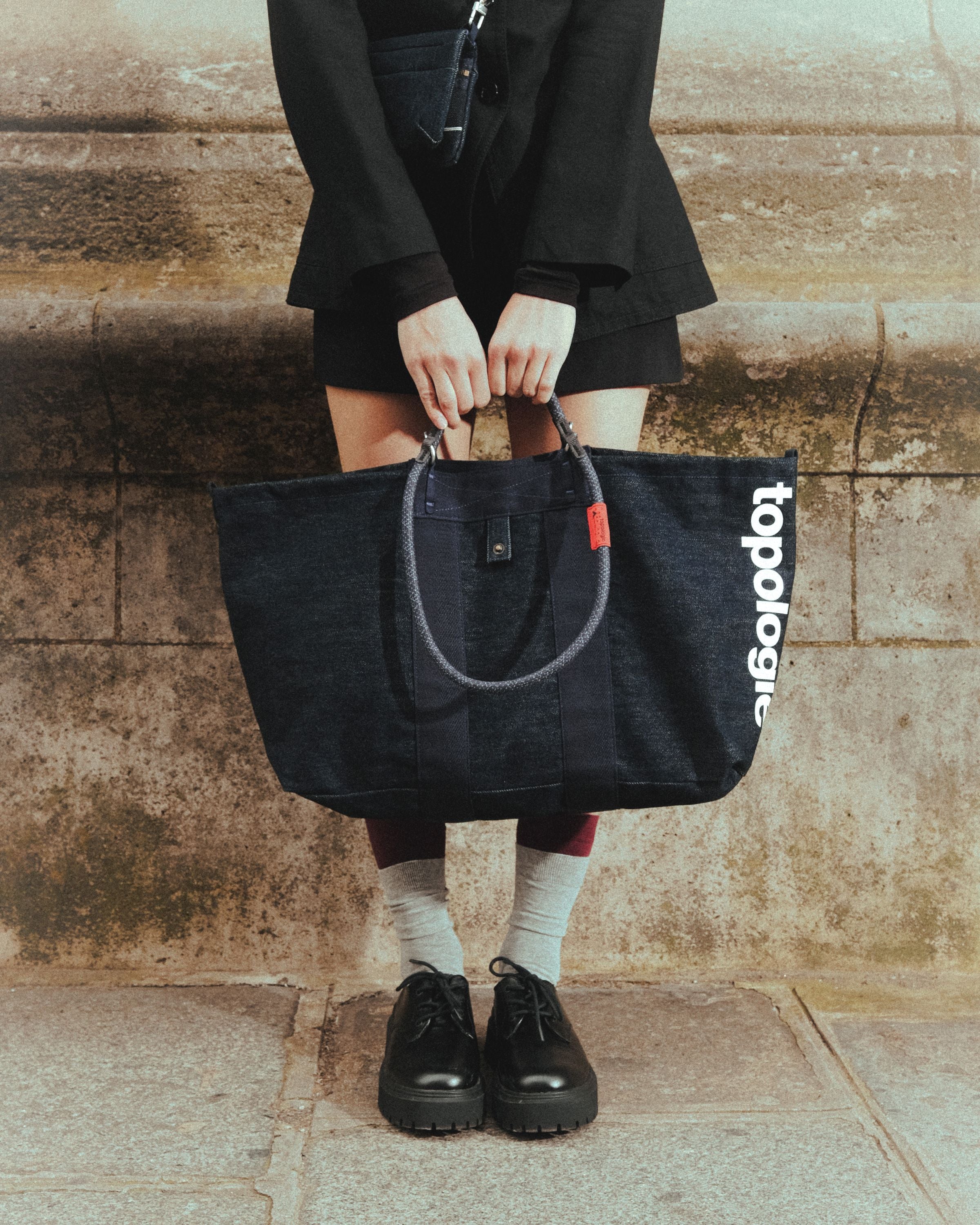 Summit Tote Wide Small – Topologie EU