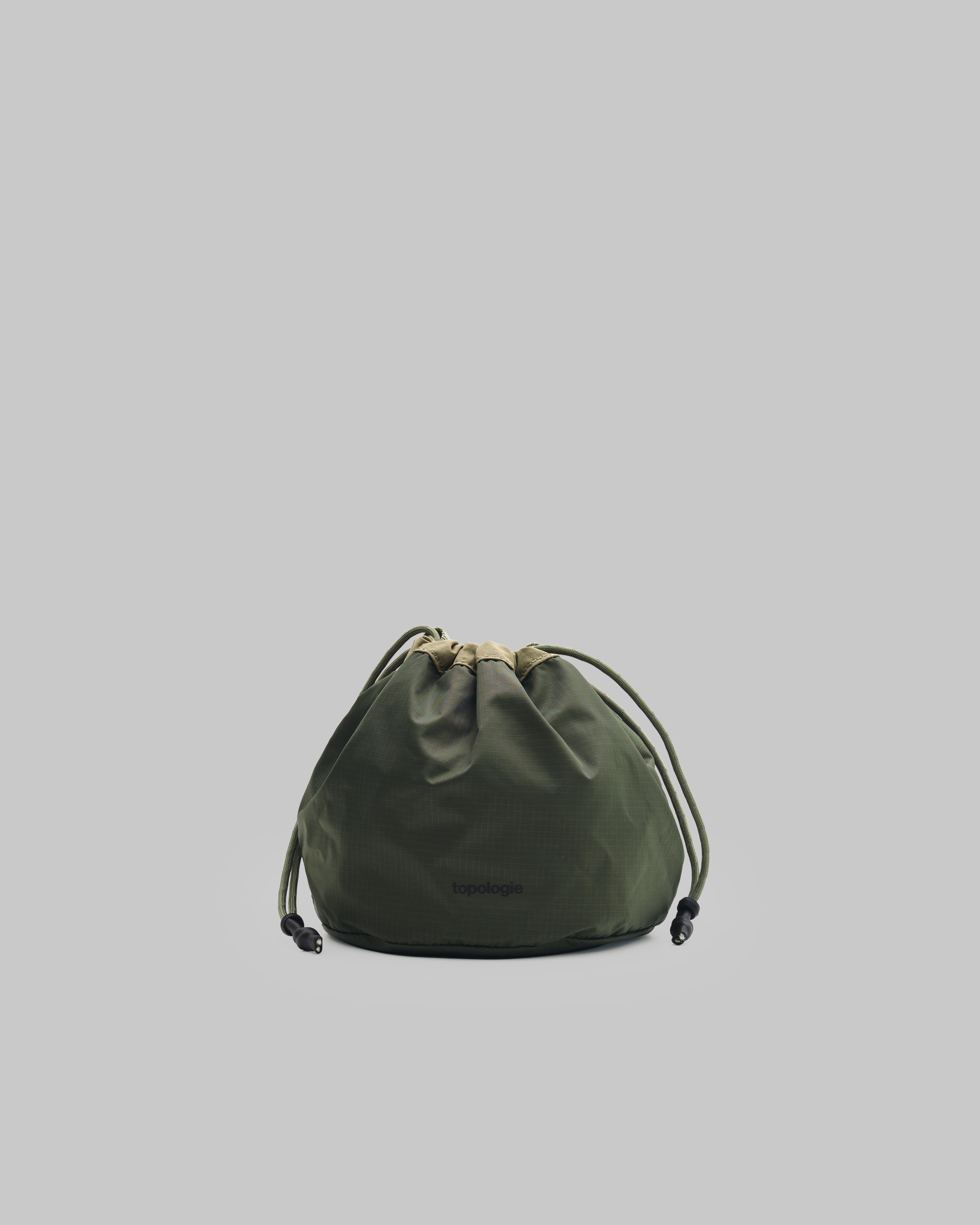 Reversible Bucket