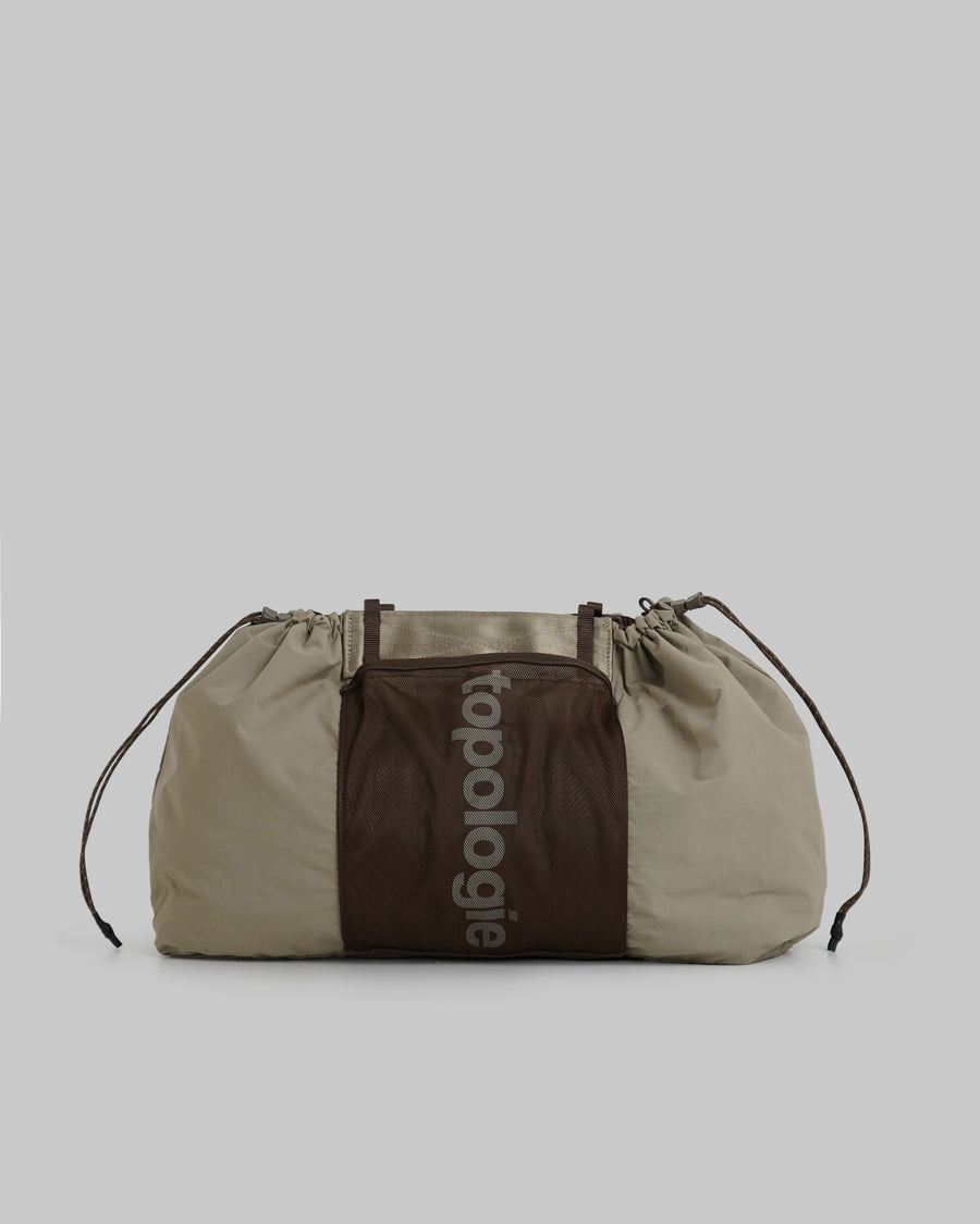 Summit Tote Wide Medium – Topologie EU