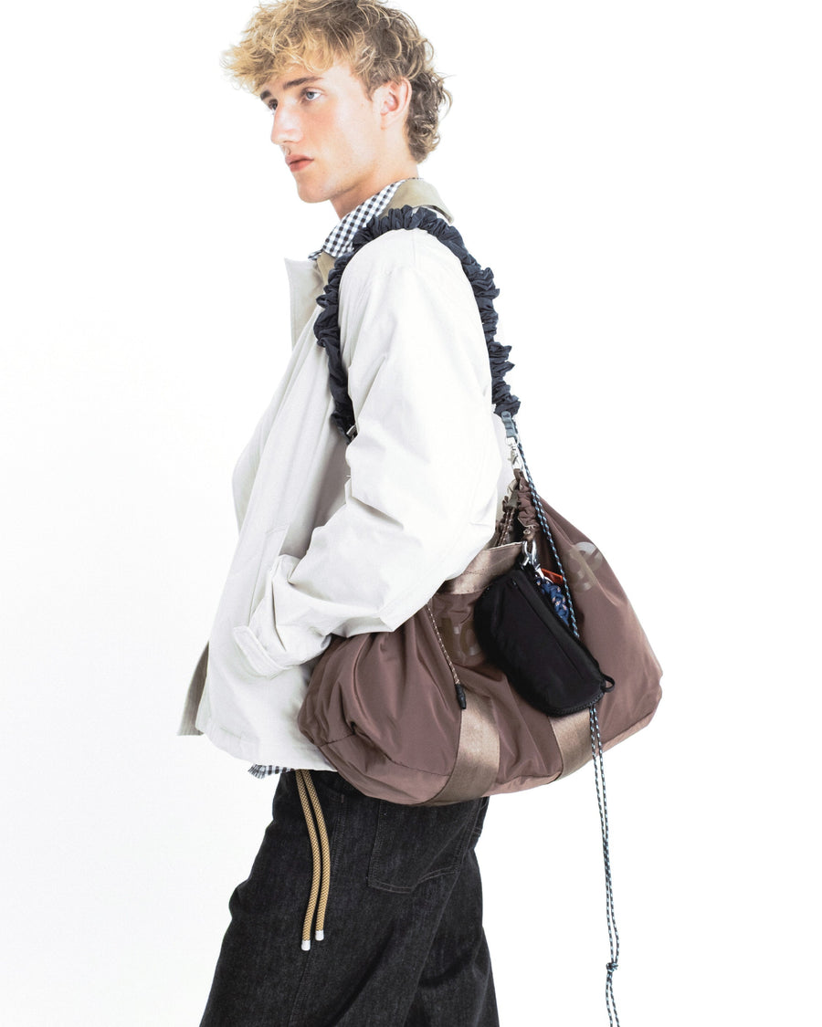 Summit Tote Wide Medium – Topologie EU