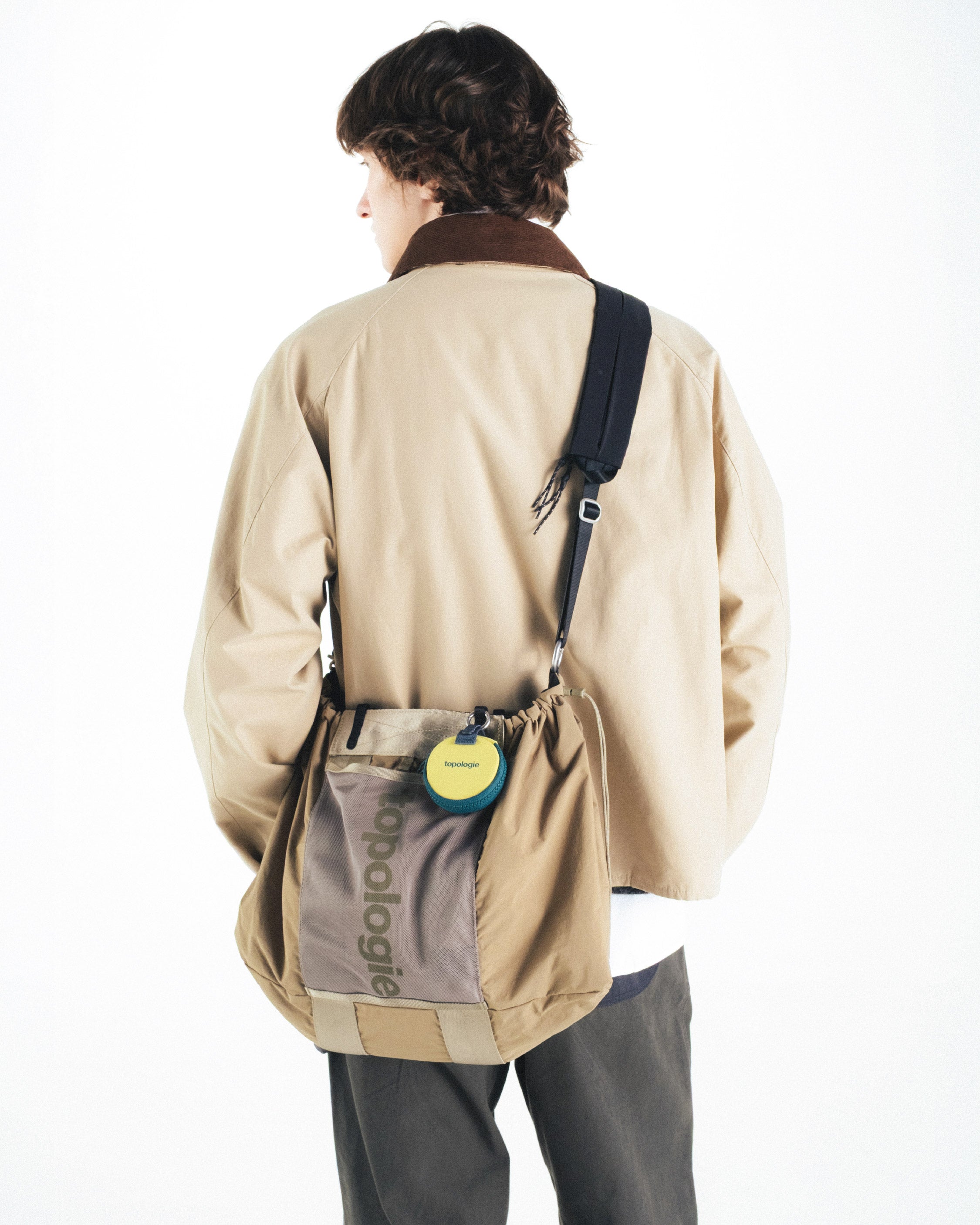 Mini Barrel Pouch – Topologie EU