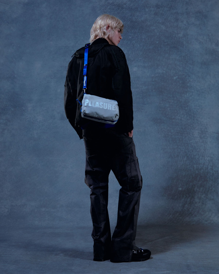Topologie x Pleasures Bags Bottle Sacoche Large – Topologie EU