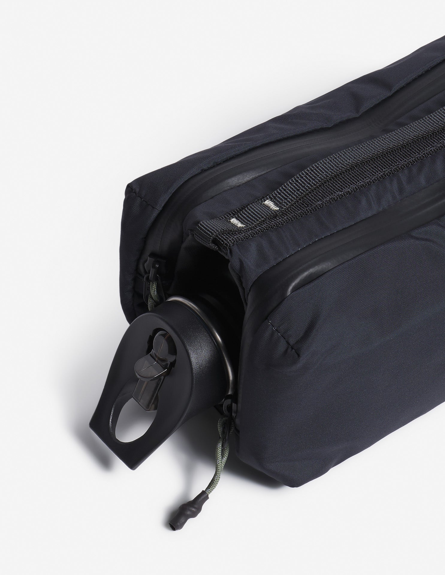 Maison Kitsuné x Topologie Bottle Sacoche – Topologie EU
