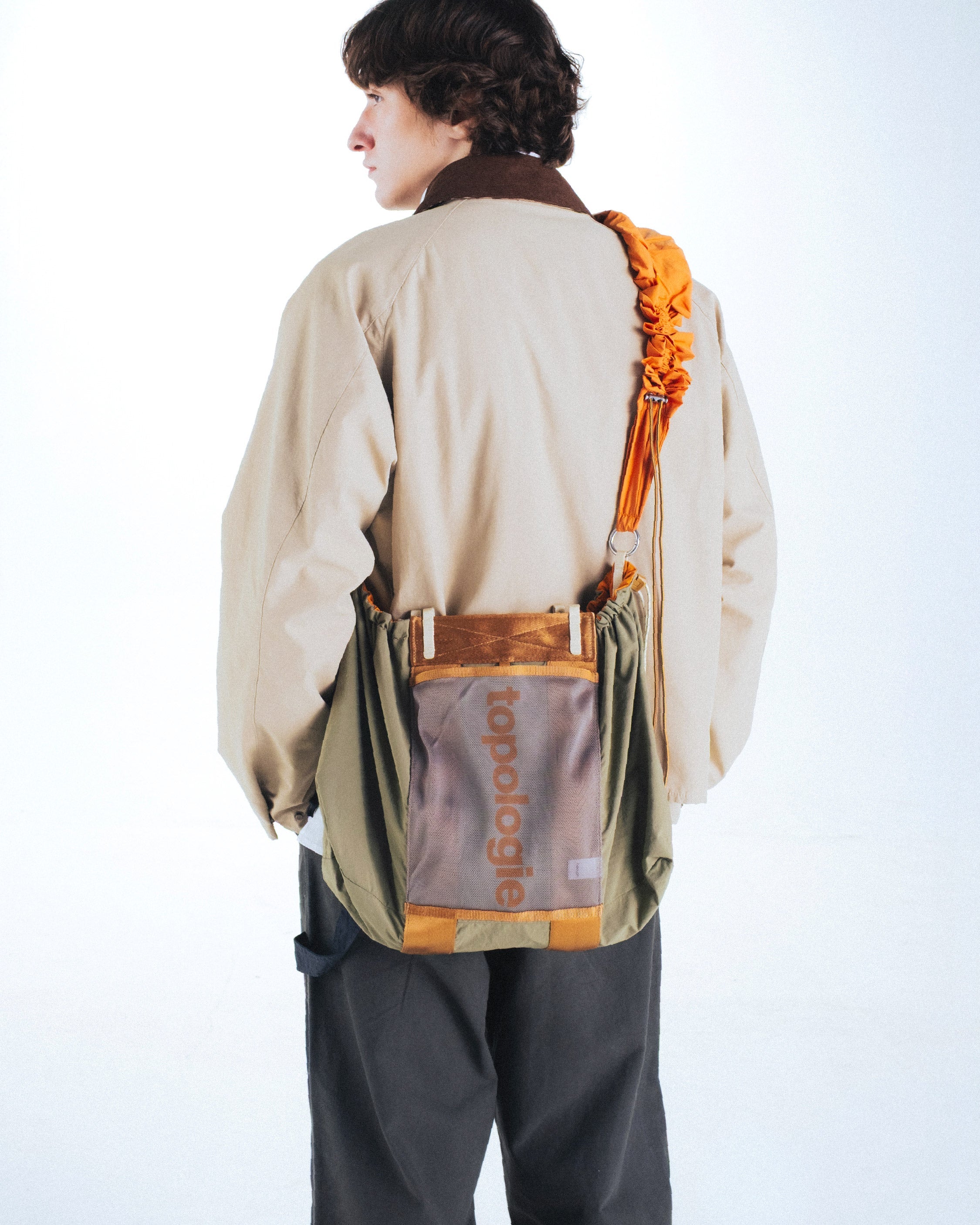 Summit Tote Large