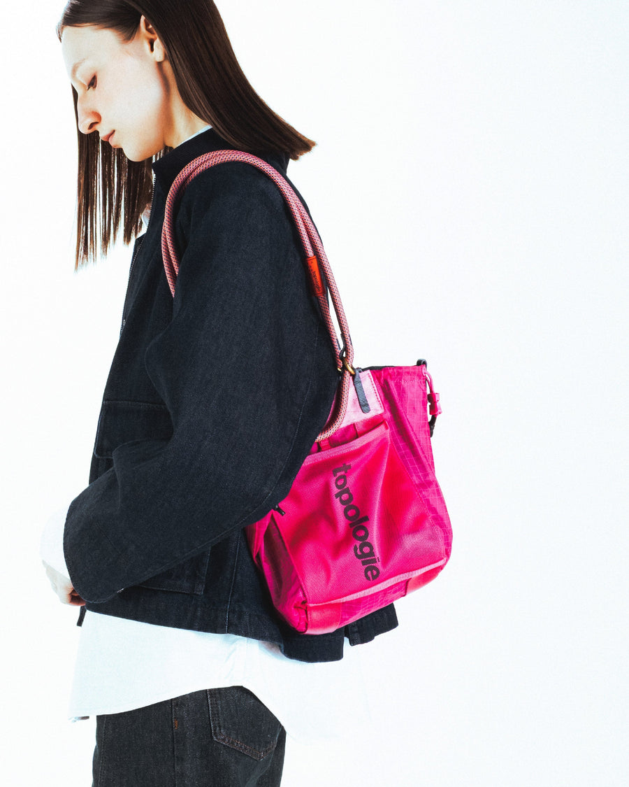 Summit Tote Small – Topologie EU
