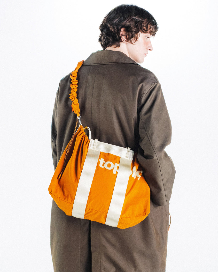 Summit Tote Wide Medium – Topologie EU