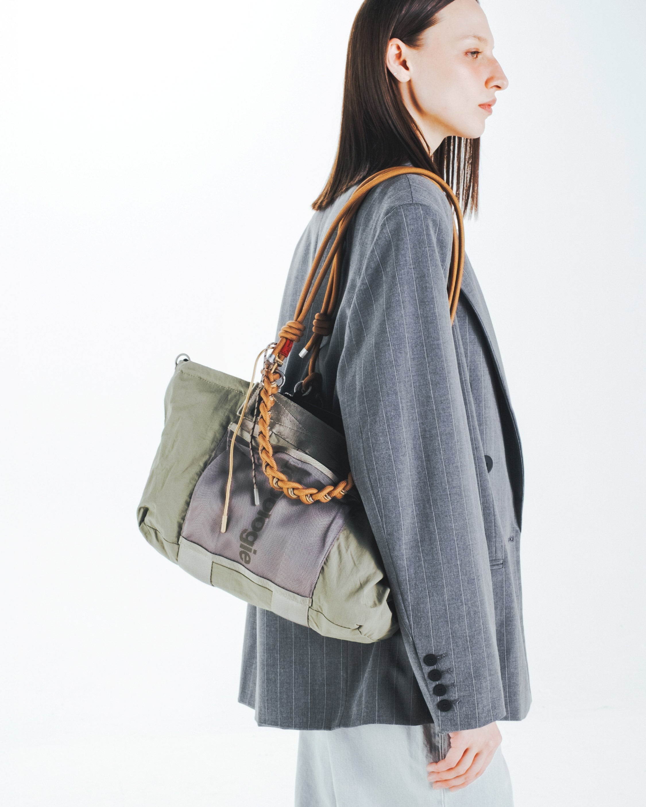 Summit Tote Wide Small