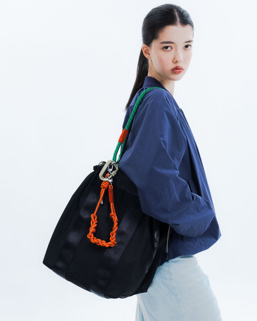 Summit Tote Medium