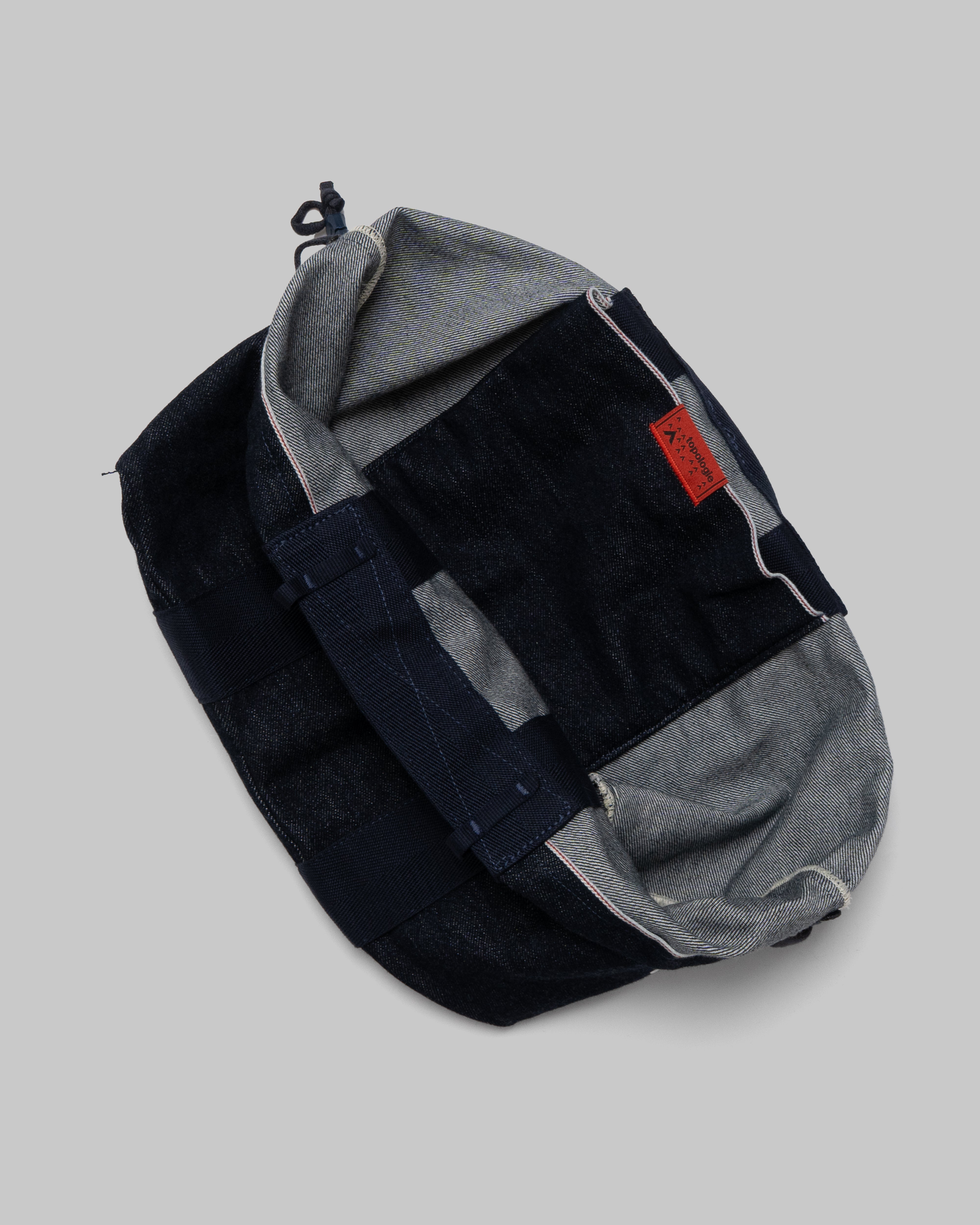 Summit Tote Wide Small – Topologie EU