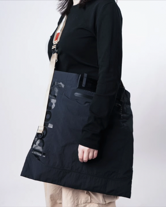Utility Tote / Black / 10mm Rope Loop Neon Pink