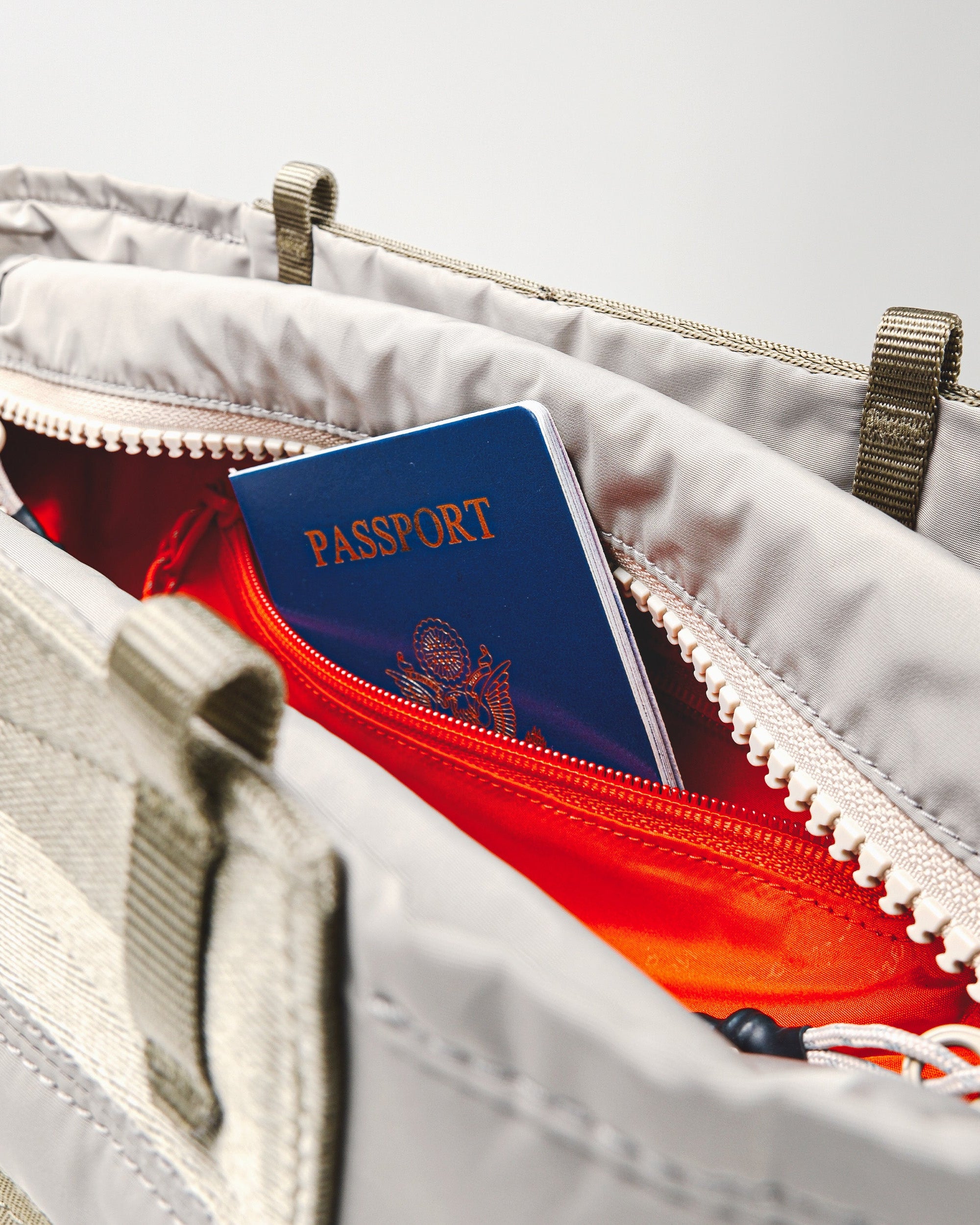 Convert Tool Bag / Moss (Tech Sateen) / 10mm Rope Loop / Cyber Lattice