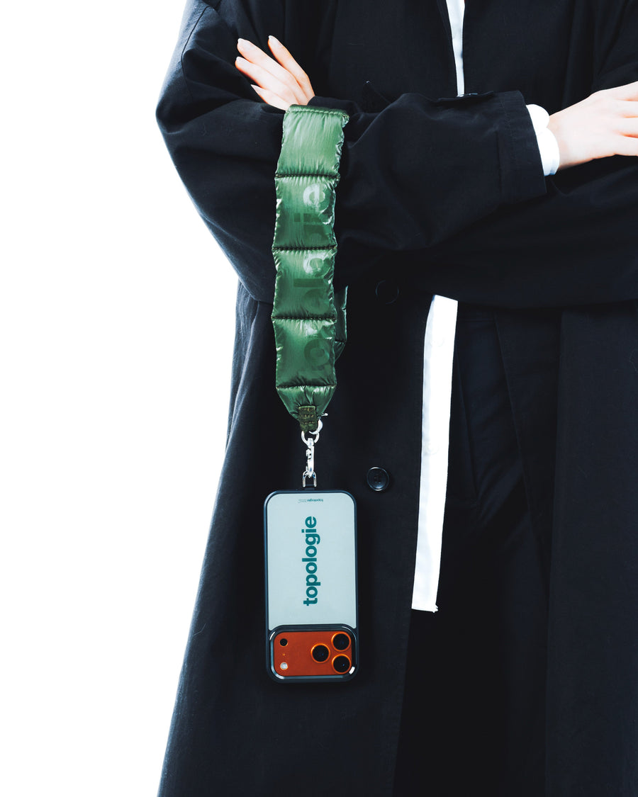 Siurana Phone Case / Moss / iPhone 17