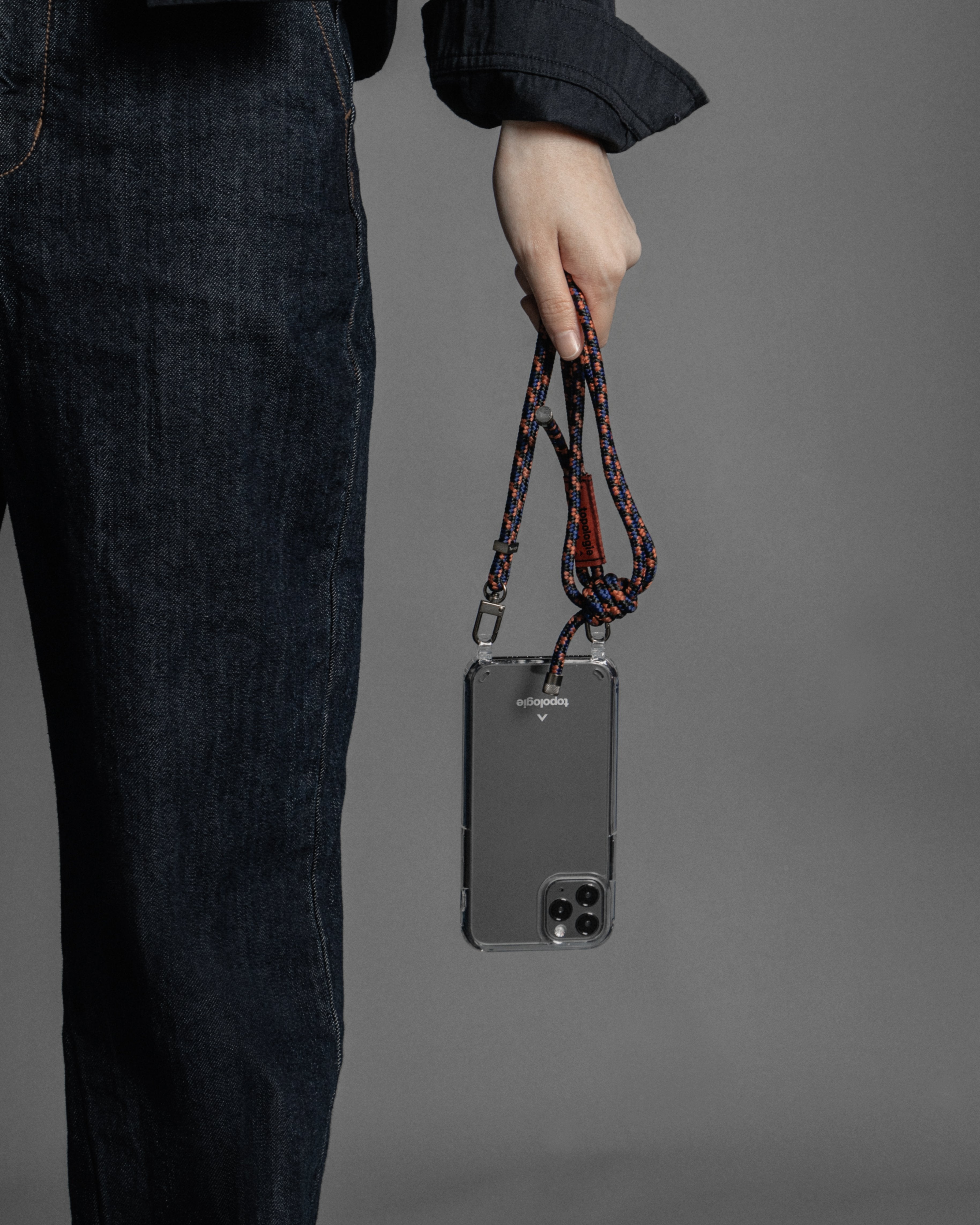 Verdon iPhone Case / Dark Mirror / 6.0mm Navy Orange